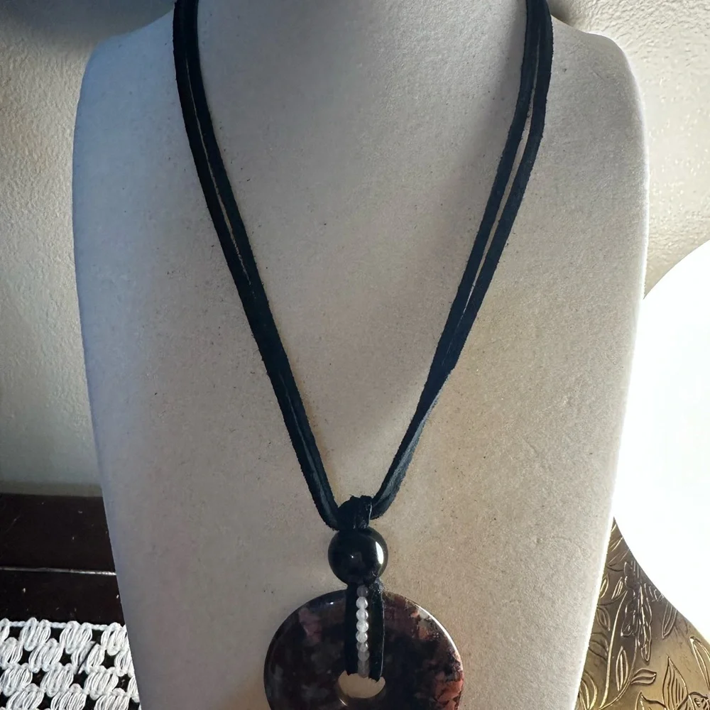 Mexican Crazy Lace Agate Donut Pendant on Genuine Leather